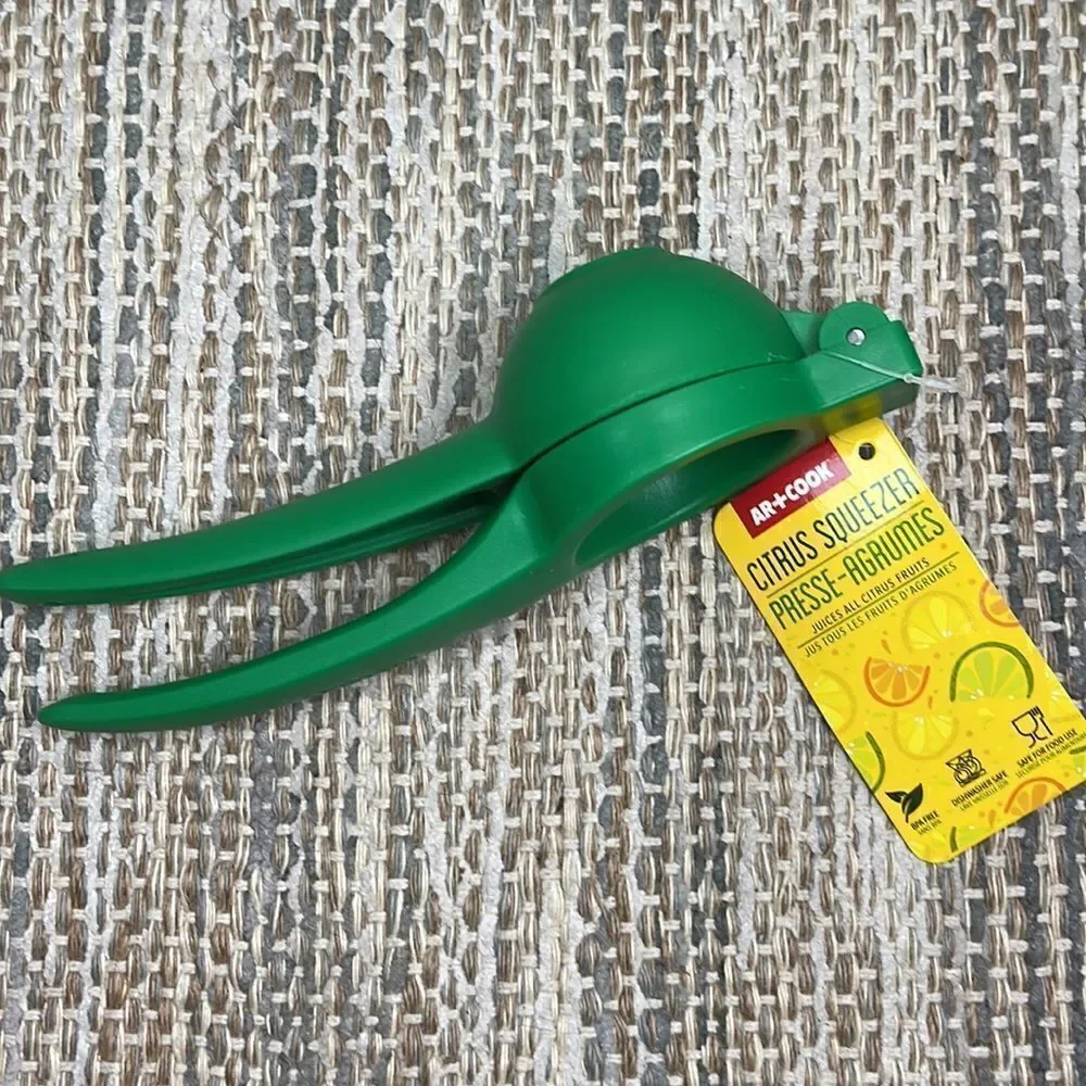 AR+Cook Citrus Juicer Green NWT